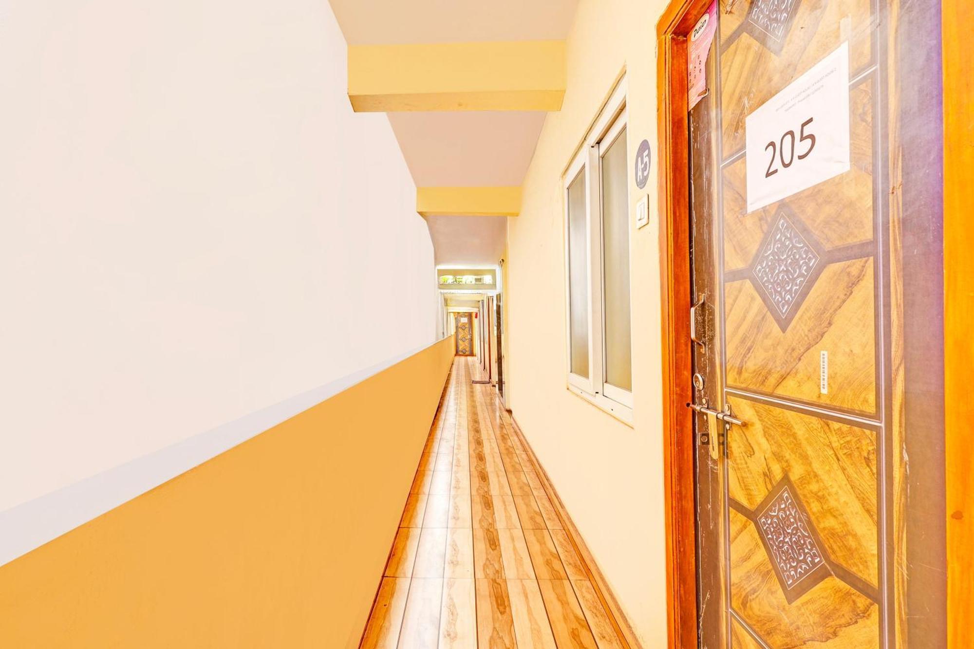 Super Hotel O Daba Gardens Near Dolphin Junction Visakhapatnam Exterior photo